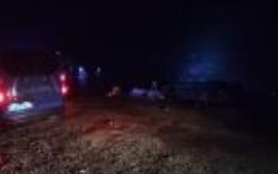 Otomobil yan yattı…