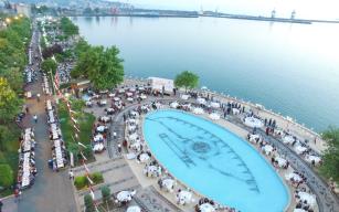 12 bin kişi Sevgi, Barış, Dostluk sofrasında iftar açtı…