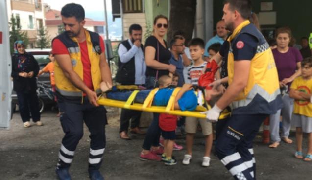 Yolun karşısına geçmek istedi.. Araba çarptı..