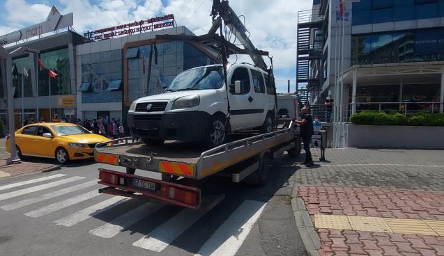 Yanlış plakalı araç bağlandı.