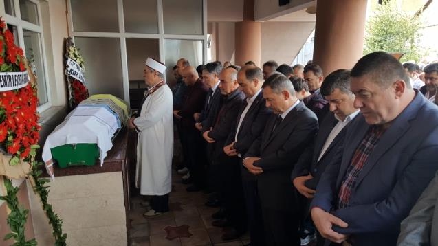 Fikri Demirtaş son yolculuğuna uğurlanıyor…