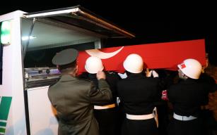 Hakkari şehidinin naaşı memleketi Zonguldak'a getirildi