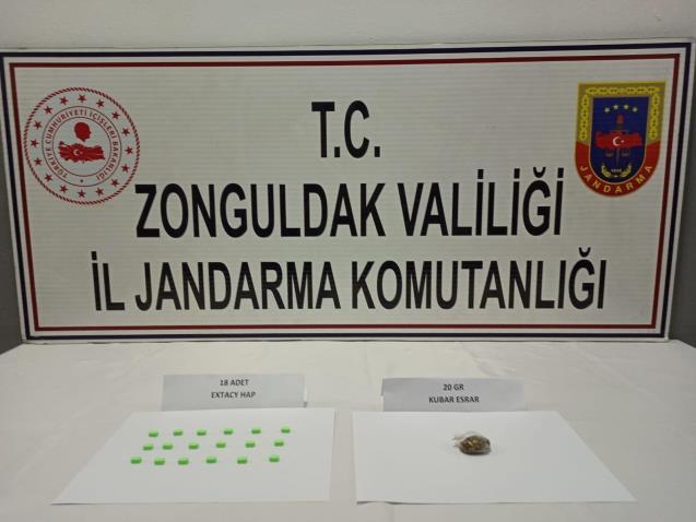 İller arası uyuşturucu ticareti jandarmaya takıldı