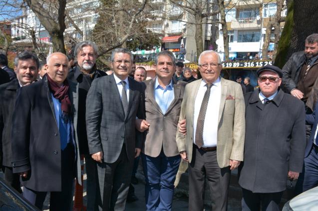 "Bu seçimi alnımızın teriyle kazanmasını biliriz"