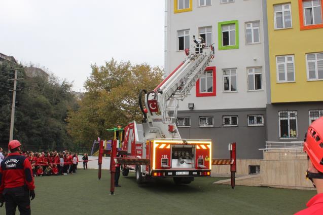OKULLARDA AFET TATBİKATI
