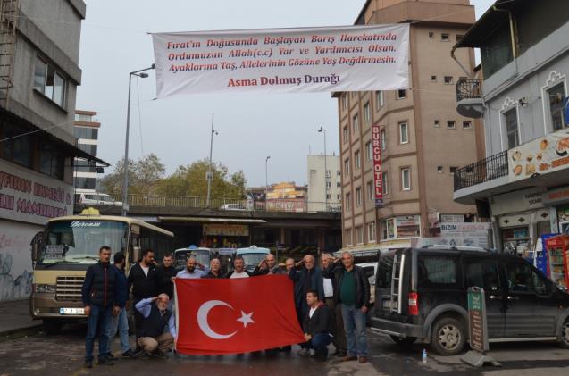 Dolmuşçulardan Mehmetçik’e destek selamı