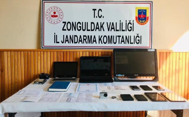 Tapu memurlarına rüşvet operasyonunda 2 kişi tutuklandı