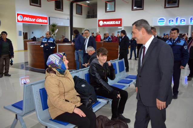 Başkan Uysal: “Yolcu indirme sorunu çözüldü”