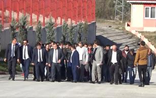 Maden işçileri maaşlarını alamadıkları gerekçesi ile eylemde