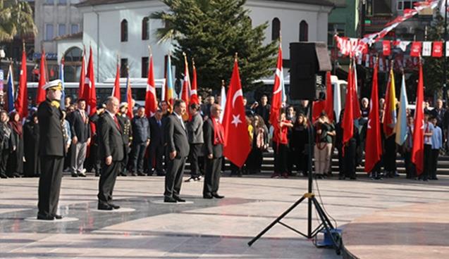 Çanakkale Deniz Zaferi’nin 104. Yıldönümü kutlandı…