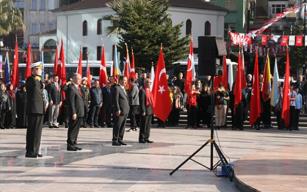 Çanakkale Deniz Zaferi’nin 104. Yıldönümü kutlandı…