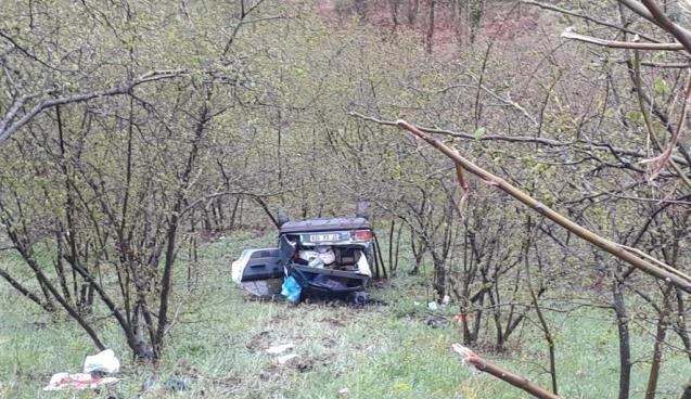 Otomobil şarampole yuvarlandı, 4 yaralı var…