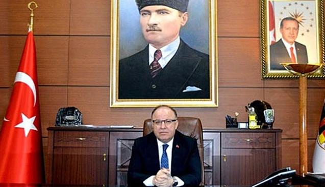 TUTULMAZ BABALAR GÜNÜNÜ KUTLADI