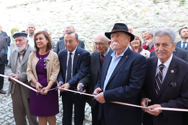 Safran Festivali kortej yürüyüşüyle başladı