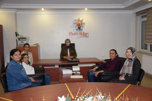 Dünya ikincisi Güneri’den AK Parti Kadın Kollarına ziyaret