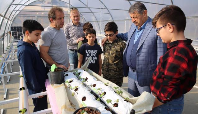 Başkan Akın, “Gençlerimizin destekçisi olmaya devam edeceğiz