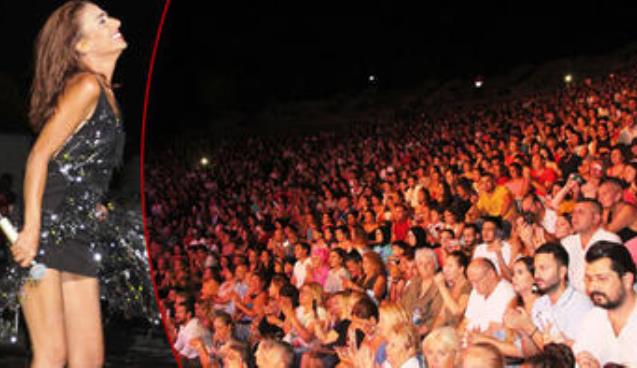 Kilometrelerce kuyruk oluştu, hiç yer kalmadı