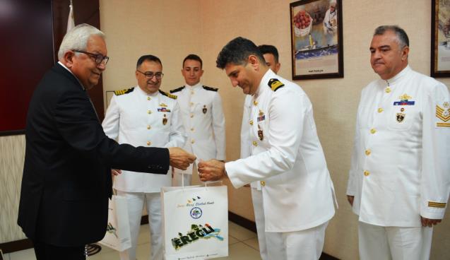 TCG Sancaktar gemisinden ziyaret
