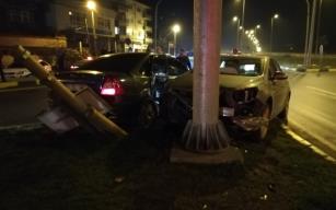 Otomobiller çarpıştı…