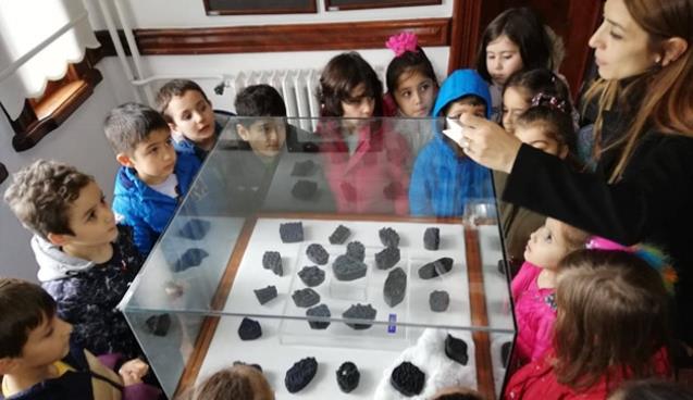 Miniklerin müze ziyareti…