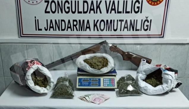 Zehir tacirleri yakayı ele verdi…