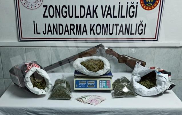 Zehir tacirleri yakayı ele verdi…