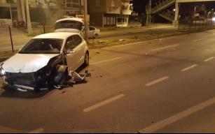  Otomobil hurdaya döndü…