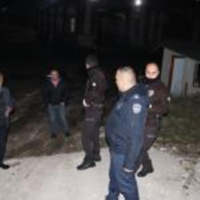 Mahalleyi koku sarınca…