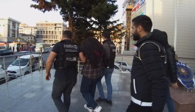 990 adet ECSTACY uyuşturucu hap Bulundu