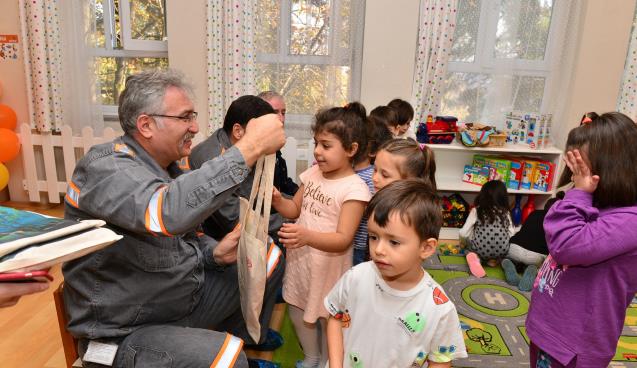 Erdemir Genel Müdürü Oral çocuklarla buluştu