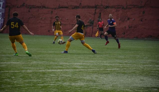 Tek puanla döndüler...