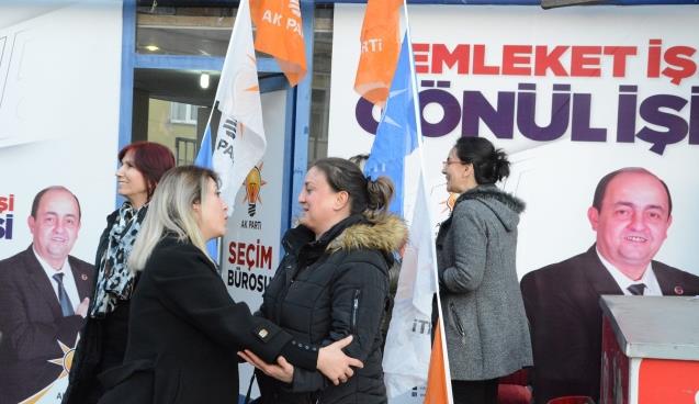 Bayan Demirtaş Gülüçlü kadınlarla sahaya indi…