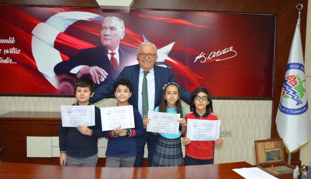 POSBIYIK, DÜNYA BİRİNCİLERİNİ KUTLADI