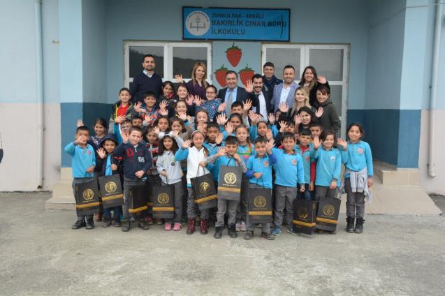 ‘KARDEŞ OKULUMA HEDİYE’ BAKIRLIK İLKOKULU’NDA