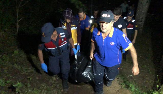 Serinlemek için  girdiler.. Acı olay..