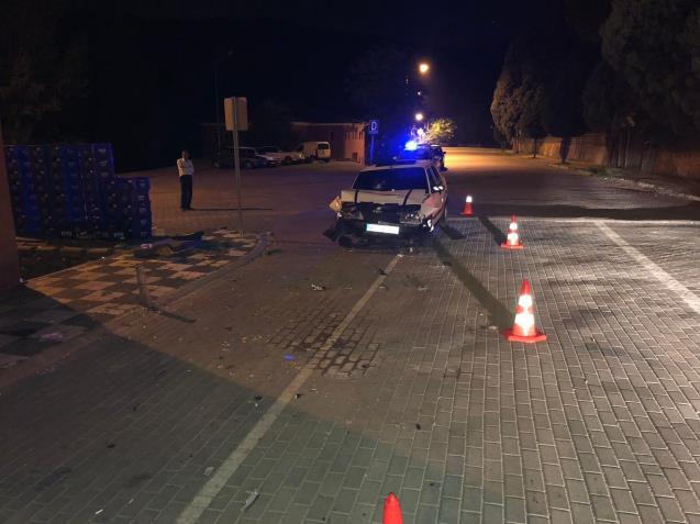 Aracı insanların üzerine sürdüler!!