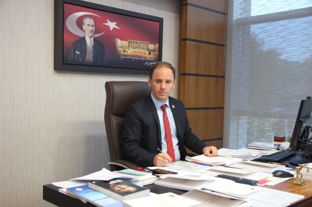 Yavuzyılmaz: “Yürekten kutluyorum…”