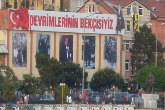 AKM'DE TEKRAR FİLM KEYFİ