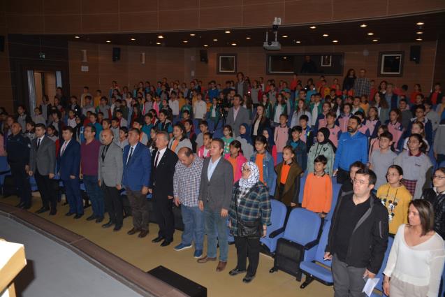 Çaycuma'da Çocuk Belediye Başkanı Nisanur Yıldırım oldu