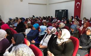 Kadınlara Yönelik hizmet semineri