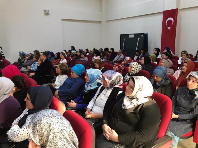 Kadınlara Yönelik hizmet semineri