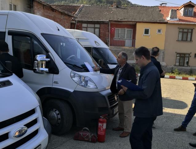 Safranbolu'da öğrenci servis araçları denetlendi