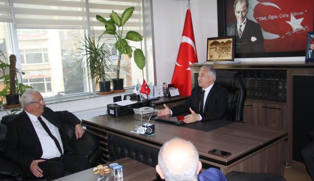 ‘ESNAFIN BİRİKEN SORUNLARINA ÇÖZÜM BULACAĞIZ’