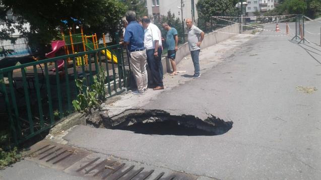 Felaketin ardından incelemeler sürüyor..
