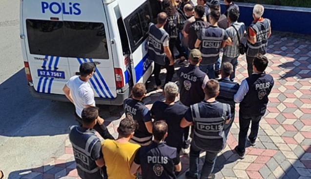 Fuhuş operasyonu…4'ü hayat kadını, 15 gözaltı...