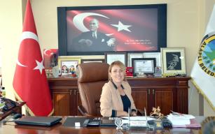  Alaplı Belediye Başkanlığına Emine Uysal vekâlet ediyor.