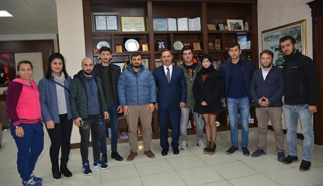 Uysal’a Gençlik Kollarından ziyaret…