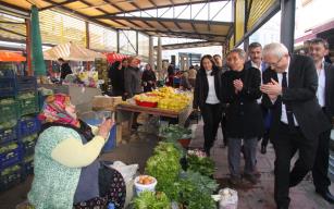 ‘PAZARCI ESNAFININ GÖNLÜNDE YATAN ASLAN POSBIYIK’TIR’
