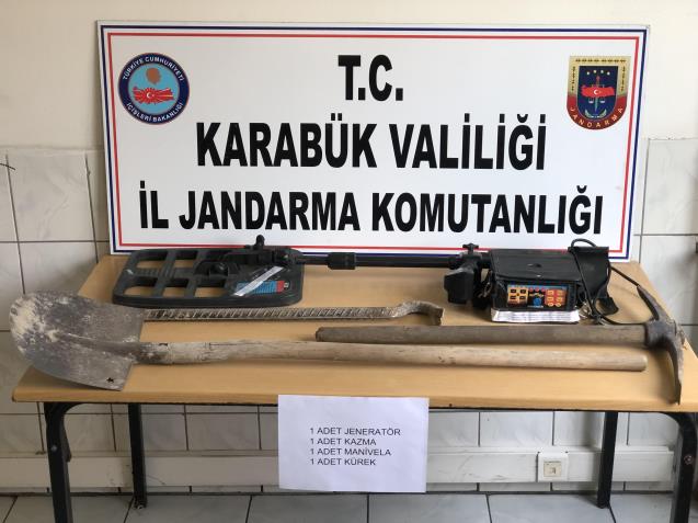 Jandarmadan kaçak kazıya suçüstü