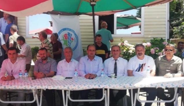 Karaarslan ve yönetim kurulu üyeleri mazbatalarını aldı...